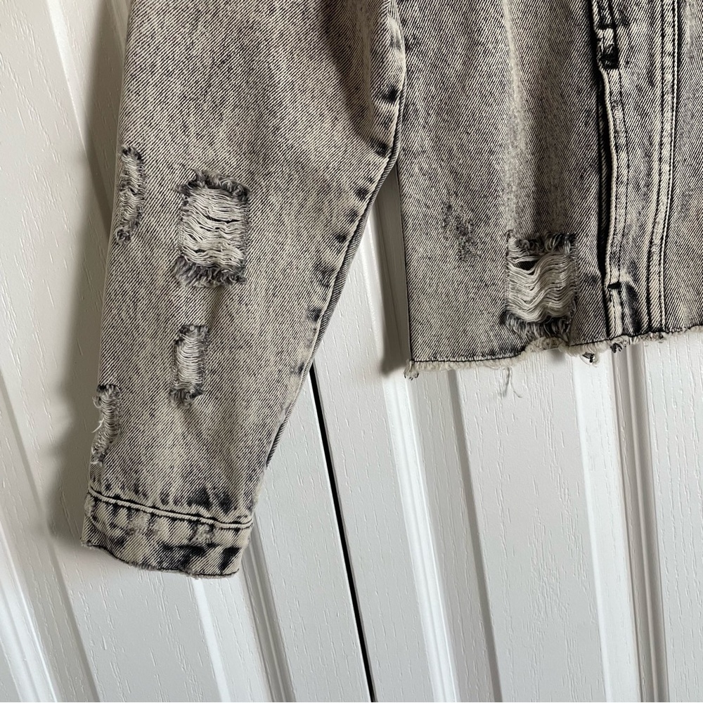 NWOT Vervet Escala Denim Jacket Women’s M Black Acid Wash Classic Crop Fit - Picture 5 of 16